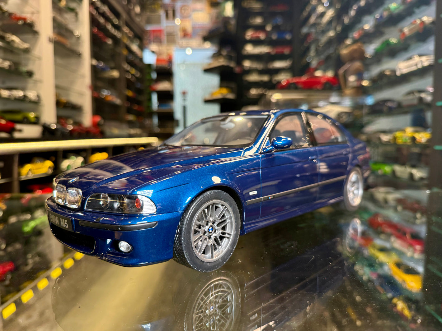 BMW M5 E39