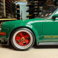 PORSCHE SINGER