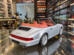 PORSCHE CARRERA 911