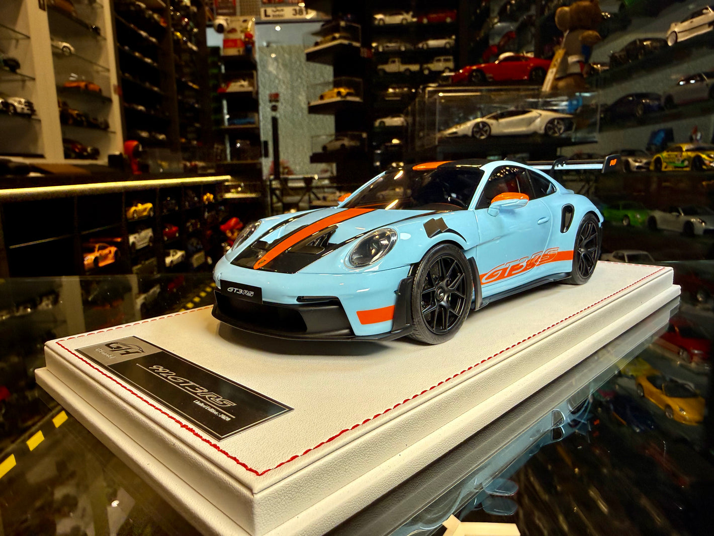 PORSCHE 992 GT3 RS