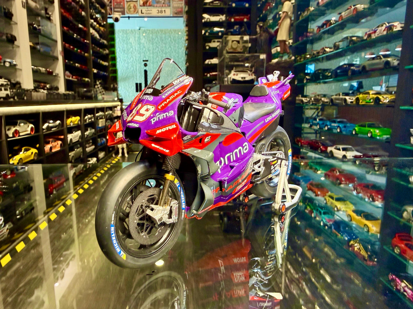 DUCATI GP2024 JORGE MARTIN / Scale 1/12