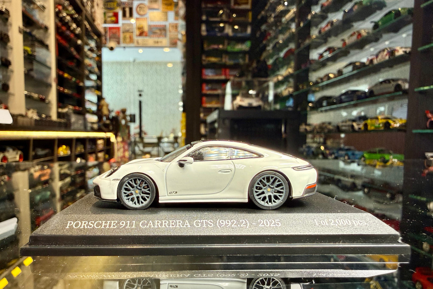 PORSCHE 911 CARRERA GTS 2025