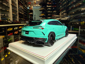 LAMBORGHINI URUS LB WORKS / 4 of 10
