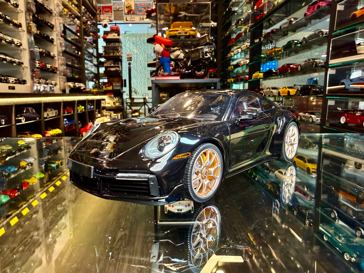 PORSCHE 911 TURBO S
