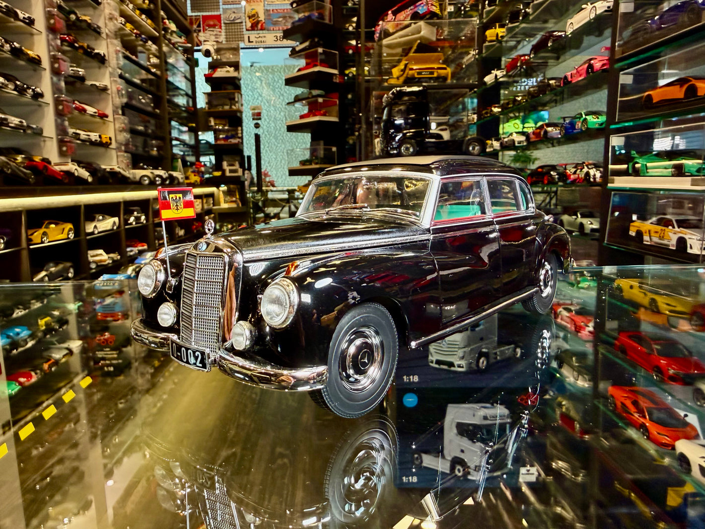 MERCEDES BENZ 300 ( W 186 )