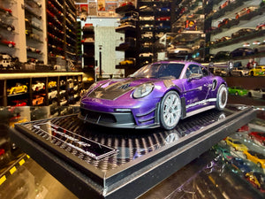PORSCHE 911 GT3 RS MR