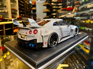 NISSAN 35GT RR - LB SILHOUETTE WORKS GT