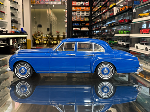 ROLLS ROYCE SILVER CLOUD 3/FLYING SPUR H.J MULLINER