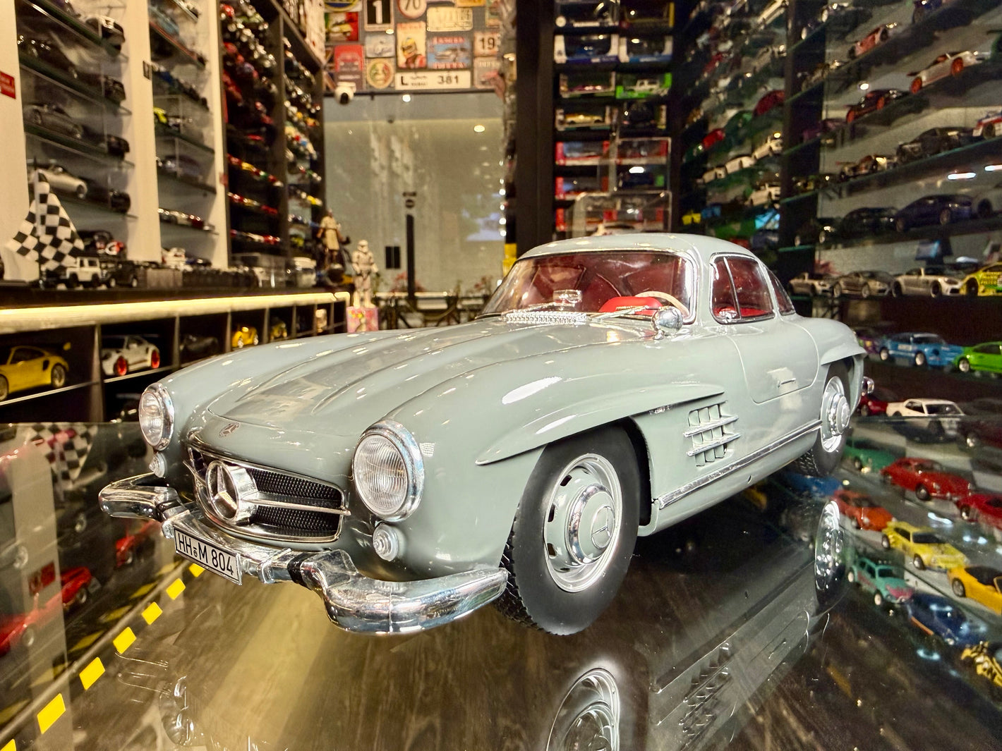 MERCEDES 300 SL 1954
