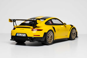 PORSCHE GT2 RS