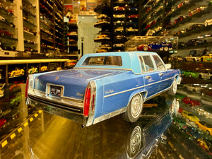 CADILLAC FLEETWOOD BROUGHAM