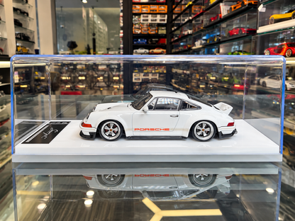 PORSCHE SINGER