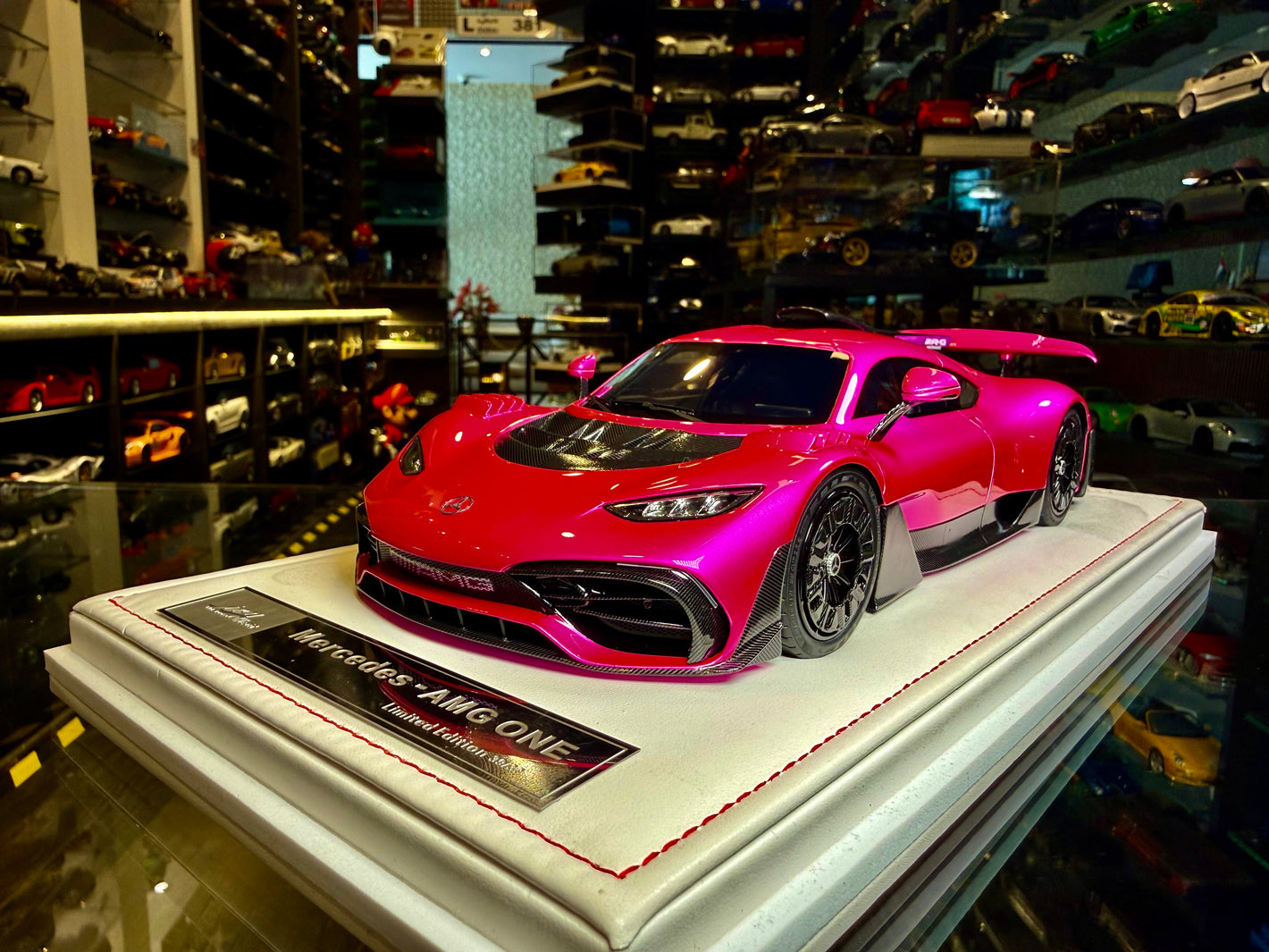 MERCEDES AMG ONE ( 39 of 39 pieces )