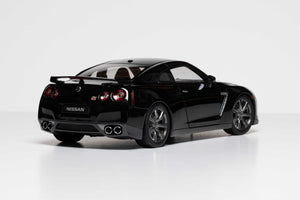 NISSAN GTR R 35