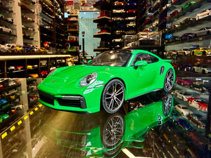 PORSCHE 911 TURBO S