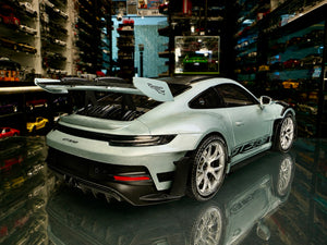 PORSCHE 911 GT3 RS