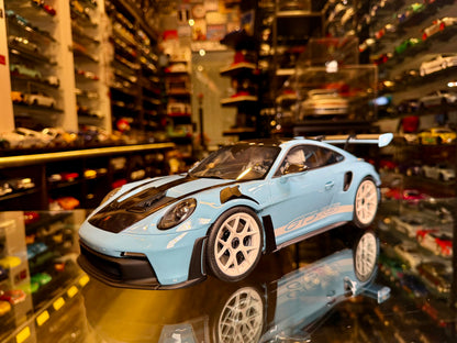 PORSCHE GT3 RS