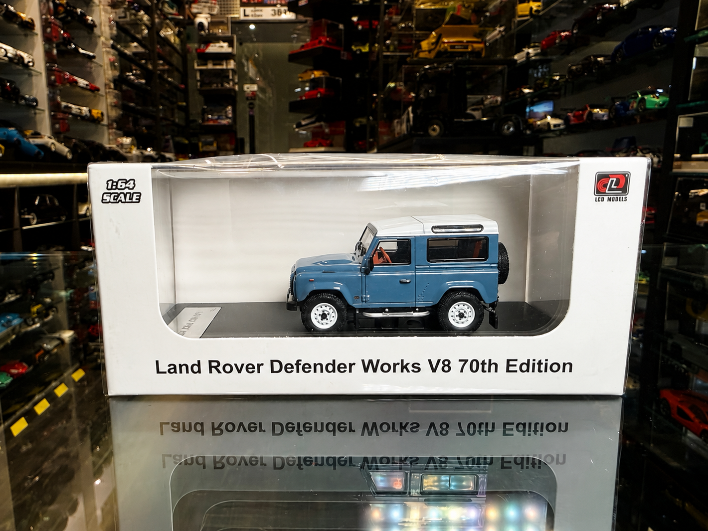 LAND ROVER DEFENDER 70