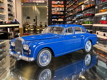 ROLLS ROYCE SILVER CLOUD 3/FLYING SPUR H.J MULLINER
