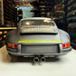 PORSCHE SINGER