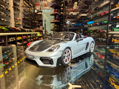 PORSCHE SPYDER RS