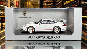 PORSCHE 911 GT3 RS 4.0