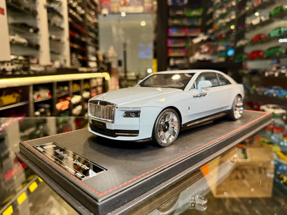 ROLLS-ROYCE SPECTRE