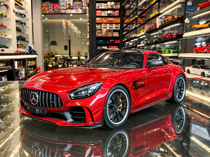 MERCEDES AMG GTR