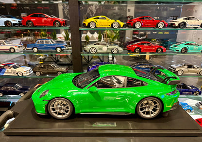 PORSCHE 911 GT3