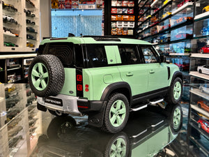 LAND ROVER DEFENDER
