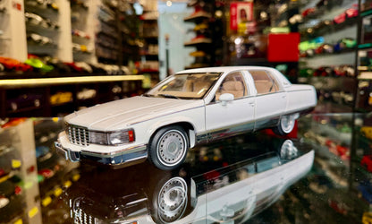 CADILLAC FLEETWOOD