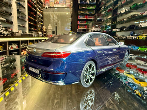 BMW I7