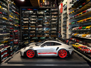 PORSCHE GT3RS WEISSACH