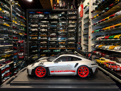PORSCHE GT3RS WEISSACH