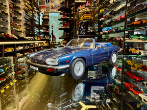JAGUAR XJ S