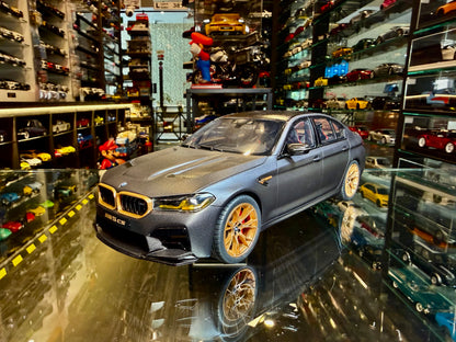 BMW M5 CS