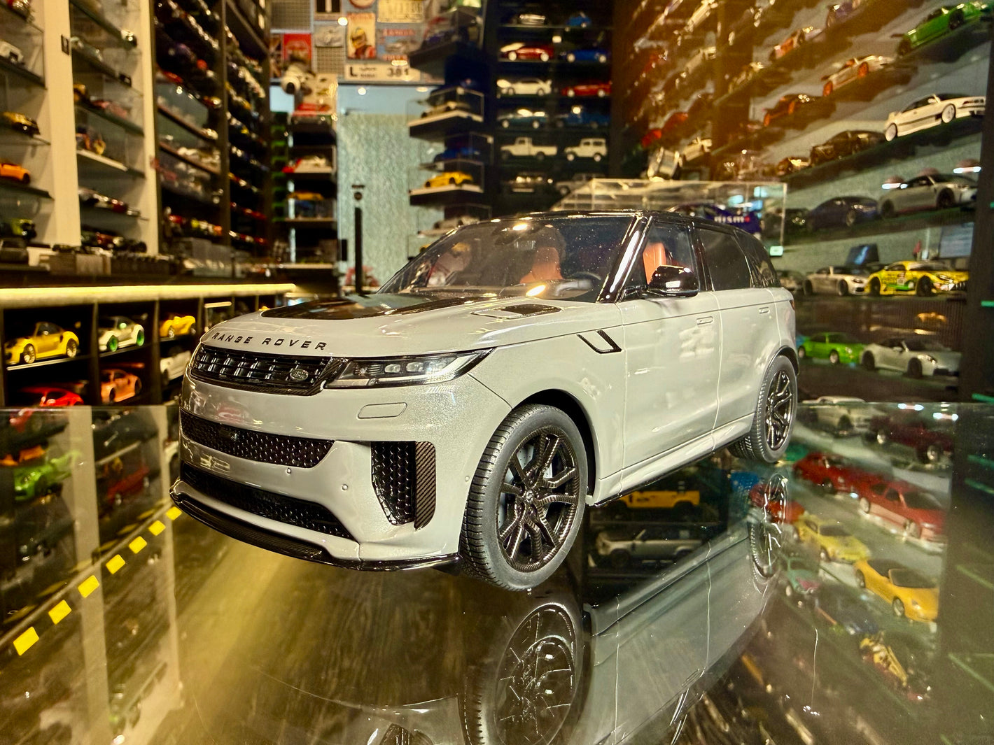 RANGE ROVER SPORT SV EDITION TWO