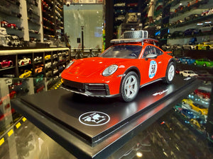 PORSCHE 911 Dakar