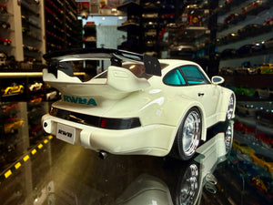 PORSCHE RWB
