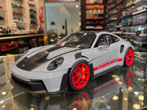 PORSCHE 992 GT3 RS