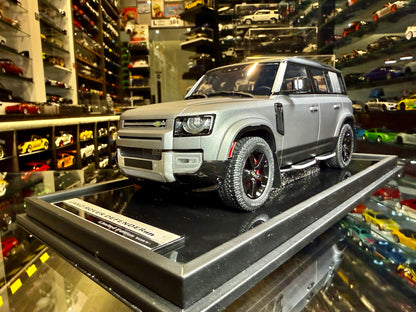 LAND ROVER DEFENDER 110