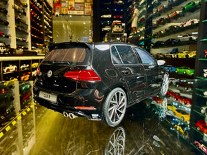 VOLKSWAGEN GOLF R