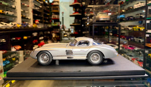 MERCEDES-BENZ 300 SLR UHLENHAUT COUPE 1955 ( 50 of 55 pieces )