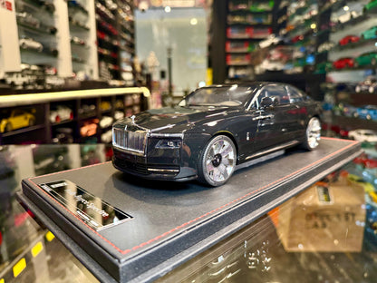 ROLLS-ROYCE SPECTRE