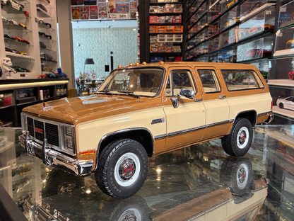 GMC SUBURBAN 1986