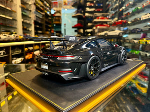 PORSCHE 992 GT3 RS