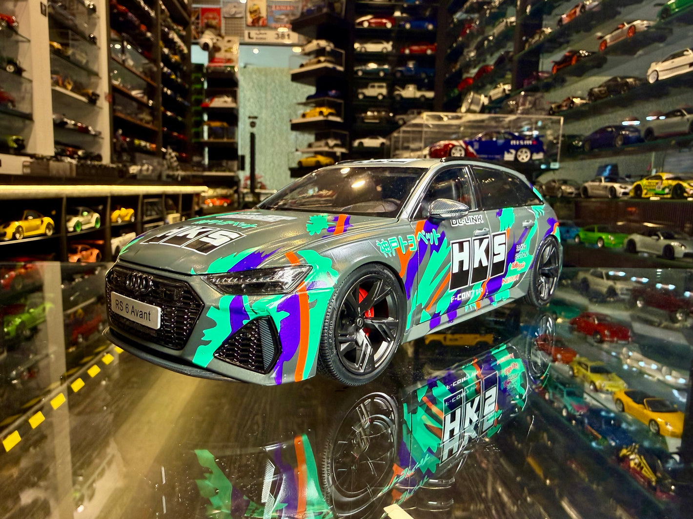 AUDI RS6 AVANT