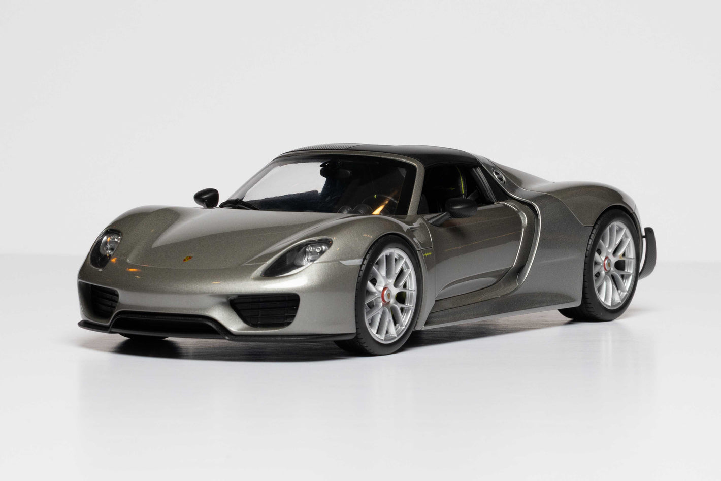 PORSHE 918 SPIDER