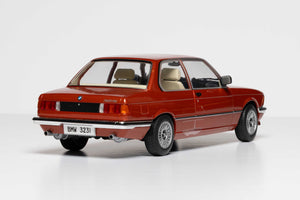 BMW E21 323I