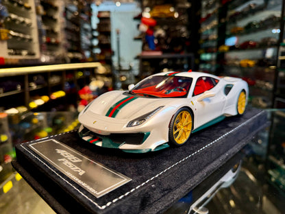 FERRARI 488 PISTA GUCCI EDITION